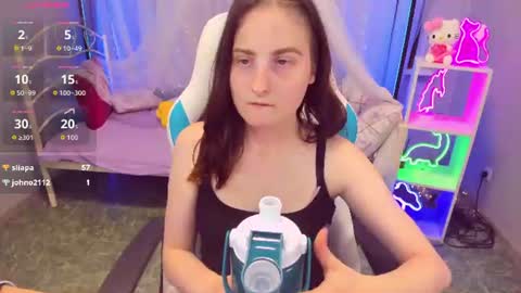 Snapshot of kiraparker chatting on 06/11/26, 06:17 KiraParker online show from 06/11/26, 06:17