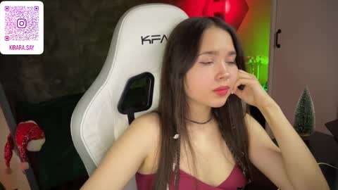 Snapshot of kirarasay chatting on 12/26/24, 01:54 Kira online show from 12/26/24, 01:54