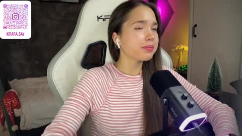 Snapshot of kirarasay chatting on 12/27/24, 02:33 Kira online show from 12/27/24, 02:33