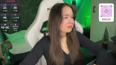 Snapshot of kirarasay chatting on 12/29/24, 10:56 Kira online show from 12/29/24, 10:56