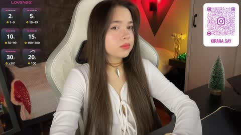 Snapshot of kirarasay chatting on 01/02/25, 12:03 Kira online show from 01/02/25, 12:03