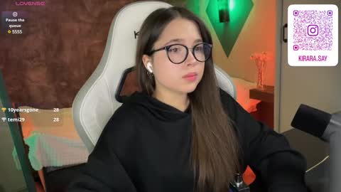 Snapshot of kirarasay chatting on 01/13/25, 09:19 Kira online show from 01/13/25, 09:19