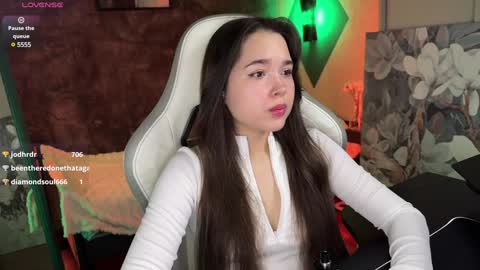 Snapshot of kirarasay chatting on 02/04/25, 12:55 Kira online show from 02/04/25, 12:55