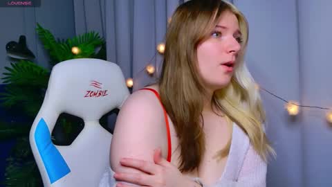 Kira online show from 01/09/26, 02:09