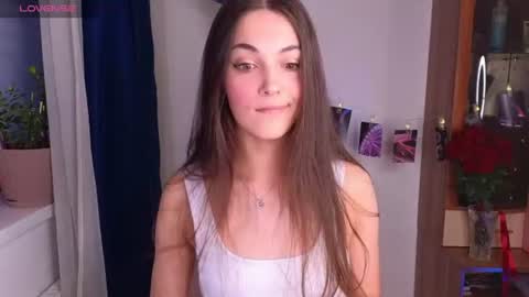 Snapshot of kiraturner chatting on 06/10/26, 07:46 Kira cute online show from 06/10/26, 07:46