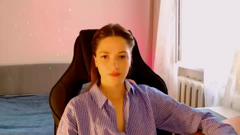 kiravair online show from 05/25/26, 09:48