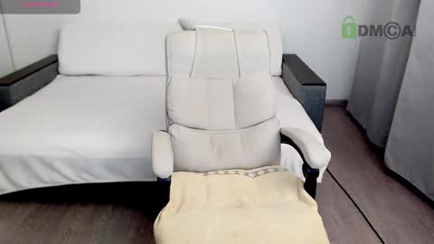 Snapshot of kiri_is_all chatting on 12/16/24, 04:16 Kiri online show from 12/16/24, 04:16