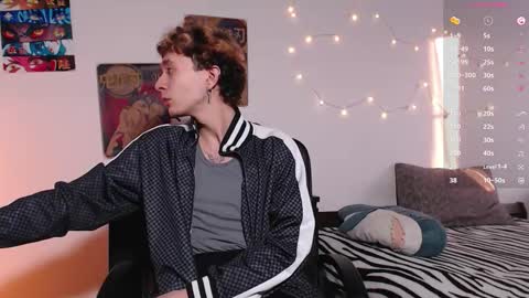 Snapshot of kiriae21 chatting on 03/12/26, 02:01 Alan online show from 03/12/26, 02:01