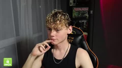 Kirill and Andrey online show from 10/24/25, 01:13