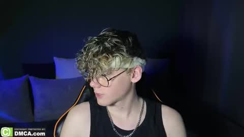 Snapshot of kirill_20_cm chatting on 03/09/26, 03:05 Kirill and Andrey online show from 03/09/26, 03:05