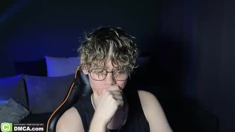 Snapshot of kirill_20_cm chatting on 03/10/26, 02:55 Kirill and Andrey online show from 03/10/26, 02:55