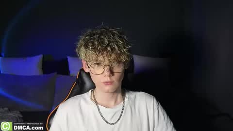 Snapshot of kirill_20_cm chatting on 03/12/26, 11:22 Kirill and Andrey online show from 03/12/26, 11:22