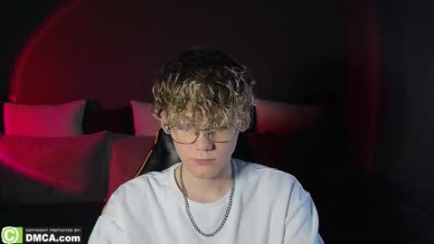 Snapshot of kirill_20_cm chatting on 03/14/26, 06:30 Kirill and Andrey online show from 03/14/26, 06:30