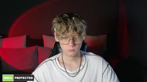 Snapshot of kirill_20_cm chatting on 04/10/26, 05:34 Kirill and Andrey online show from 04/10/26, 05:34