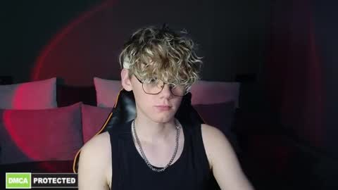 Snapshot of kirill_20_cm chatting on 04/11/26, 07:45 Kirill and Andrey online show from 04/11/26, 07:45