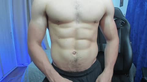 Snapshot of kiritosexhot chatting on 12/20/24, 06:40 Jacob online show from 12/20/24, 06:40