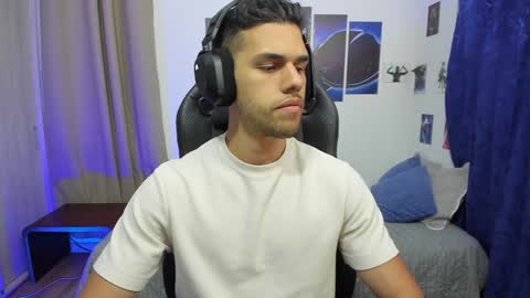 Snapshot of kiritosexhot chatting on 12/29/24, 03:00 Jacob online show from 12/29/24, 03:00