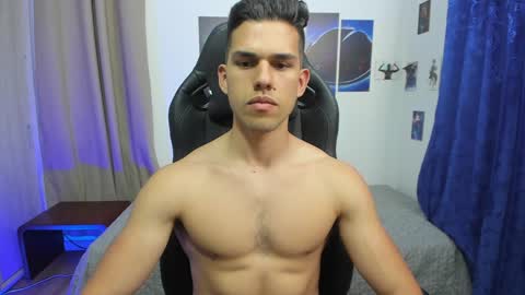 Snapshot of kiritosexhot chatting on 01/03/25, 04:44 Jacob online show from 01/03/25, 04:44