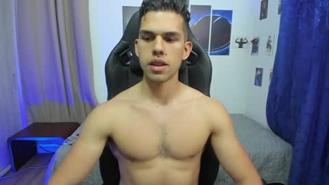 Snapshot of kiritosexhot chatting on 01/05/25, 12:31 Jacob online show from 01/05/25, 12:31