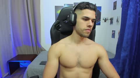 Snapshot of kiritosexhot chatting on 01/12/25, 12:28 Jacob online show from 01/12/25, 12:28