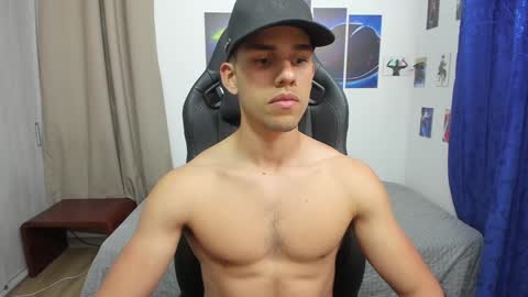 Snapshot of kiritosexhot chatting on 01/24/25, 03:32 Jacob online show from 01/24/25, 03:32