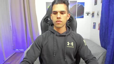 Snapshot of kiritosexhot chatting on 01/25/25, 08:53 Jacob online show from 01/25/25, 08:53