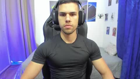 Snapshot of kiritosexhot chatting on 03/10/25, 02:06 Jacob online show from 03/10/25, 02:06