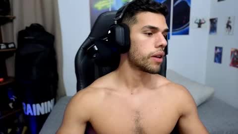 Snapshot of kiritosexhot chatting on 10/15/25, 06:35 Jacob online show from 10/15/25, 06:35