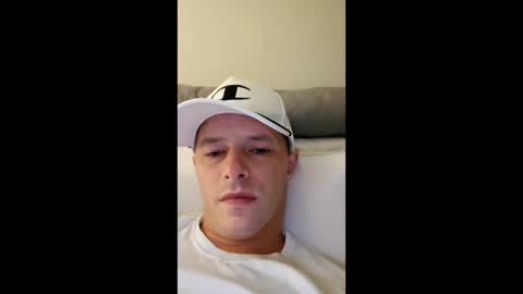 Snapshot of kirke1993 chatting on 01/08/26, 09:33 kirke1993 online show from 01/08/26, 09:33