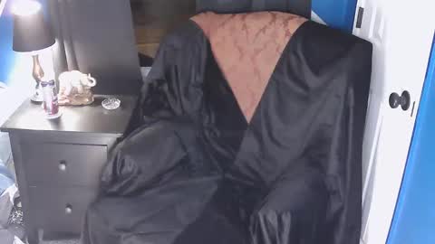 Snapshot of kirksadventuretime chatting on 04/17/26, 06:38 Kirk online show from 04/17/26, 06:38