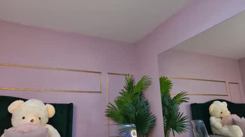 Kirra online show from 01/18/26, 05:17