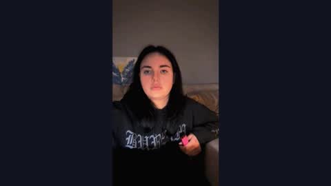 Snapshot of kirunya chatting on 10/28/25, 07:16 Kira online show from 10/28/25, 07:16