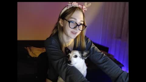 kisa____ online show from 12/25/24, 12:27