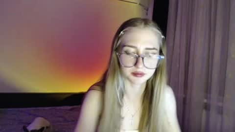 Snapshot of kisa____ chatting on 07/13/26, 08:44 kisa____ online show from 07/13/26, 08:44
