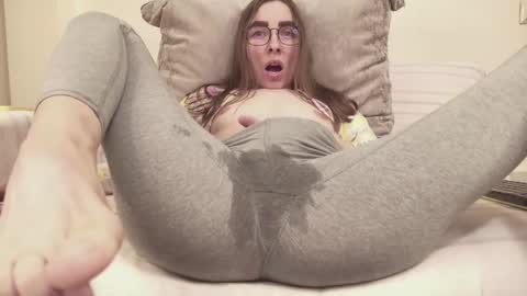 Wet Girl online show from 10/27/25, 11:58