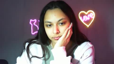 Snapshot of kiss_ameliaa chatting on 02/21/25, 07:23 kiss_ameliaa online show from 02/21/25, 07:23