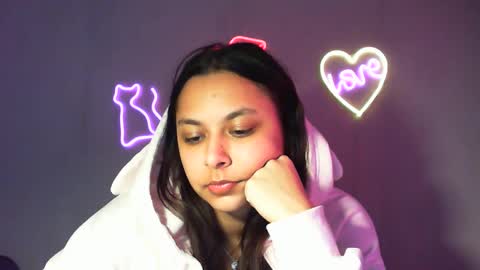 Snapshot of kiss_ameliaa chatting on 02/21/25, 10:28 kiss_ameliaa online show from 02/21/25, 10:28