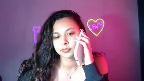 Snapshot of kiss_ameliaa chatting on 02/25/25, 11:19 kiss_ameliaa online show from 02/25/25, 11:19