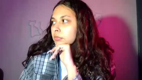 Snapshot of kiss_ameliaa chatting on 03/04/25, 10:24 kiss_ameliaa online show from 03/04/25, 10:24