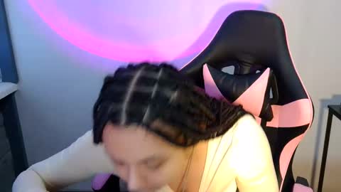 Snapshot of kiss_ameliaa chatting on 03/12/25, 08:51 kiss_ameliaa online show from 03/12/25, 08:51