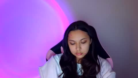 Snapshot of kiss_ameliaa chatting on 10/27/25, 09:24 kiss_ameliaa online show from 10/27/25, 09:24