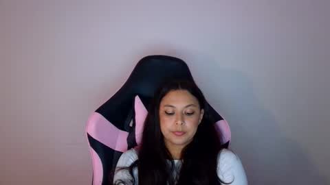 Snapshot of kiss_ameliaa chatting on 11/06/25, 02:40 kiss_ameliaa online show from 11/06/25, 02:40