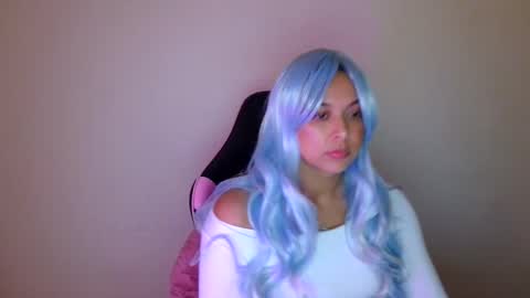 Snapshot of kiss_ameliaa chatting on 11/17/25, 11:16 kiss_ameliaa online show from 11/17/25, 11:16