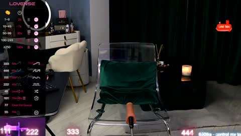 Snapshot of kiss_katy chatting on 02/09/25, 02:28 kiss_katy online show from 02/09/25, 02:28