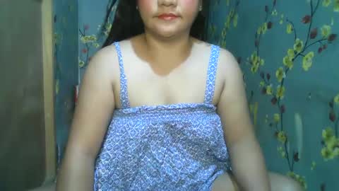 Snapshot of kiss_me_loves chatting on 03/09/25, 01:35 kiss_me_loves online show from 03/09/25, 01:35