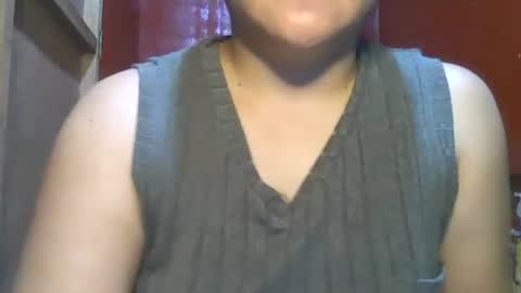 Snapshot of kiss_me_loves chatting on 09/29/25, 02:27 kiss_me_loves online show from 09/29/25, 02:27