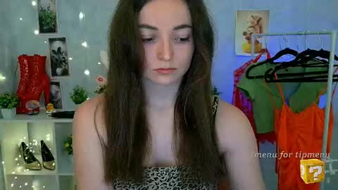 Snapshot of kiss_shy chatting on 04/16/26, 02:07 Valeria online show from 04/16/26, 02:07