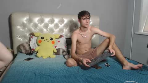 Angela and Dan online show from 09/19/25, 11:11