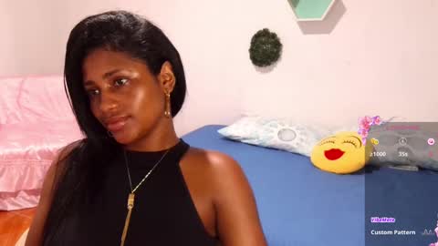 Snapshot of kiss_violet chatting on 12/29/24, 11:29 Violet online show from 12/29/24, 11:29