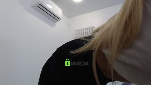 Alexandra online show from 01/21/25, 08:21